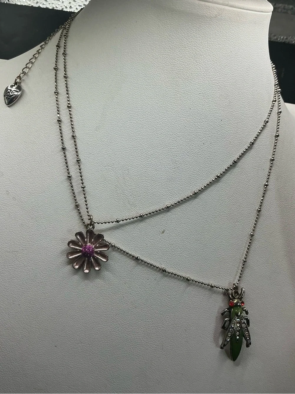 VINTAGE BETSEY JOHNSON ENAMEL DAISY AND BEETLE BUG DOUBLE STRAND NECKLACE